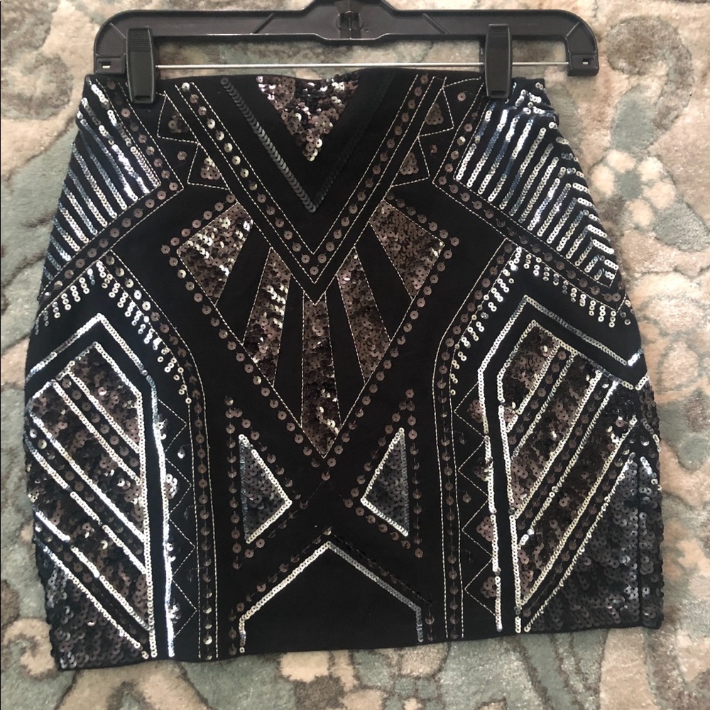 Express sequin skirt